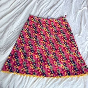 Sara Jane Vintage Embroidered Floral 70s Inspired Skirt